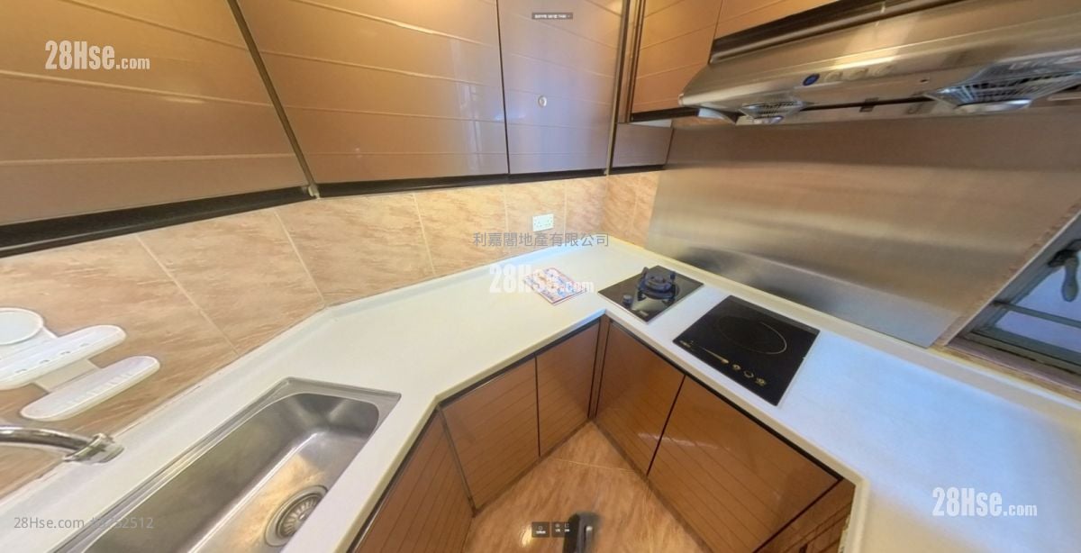 盈翠半岛 售盘 4 房 , 2 浴室 756 平方尺