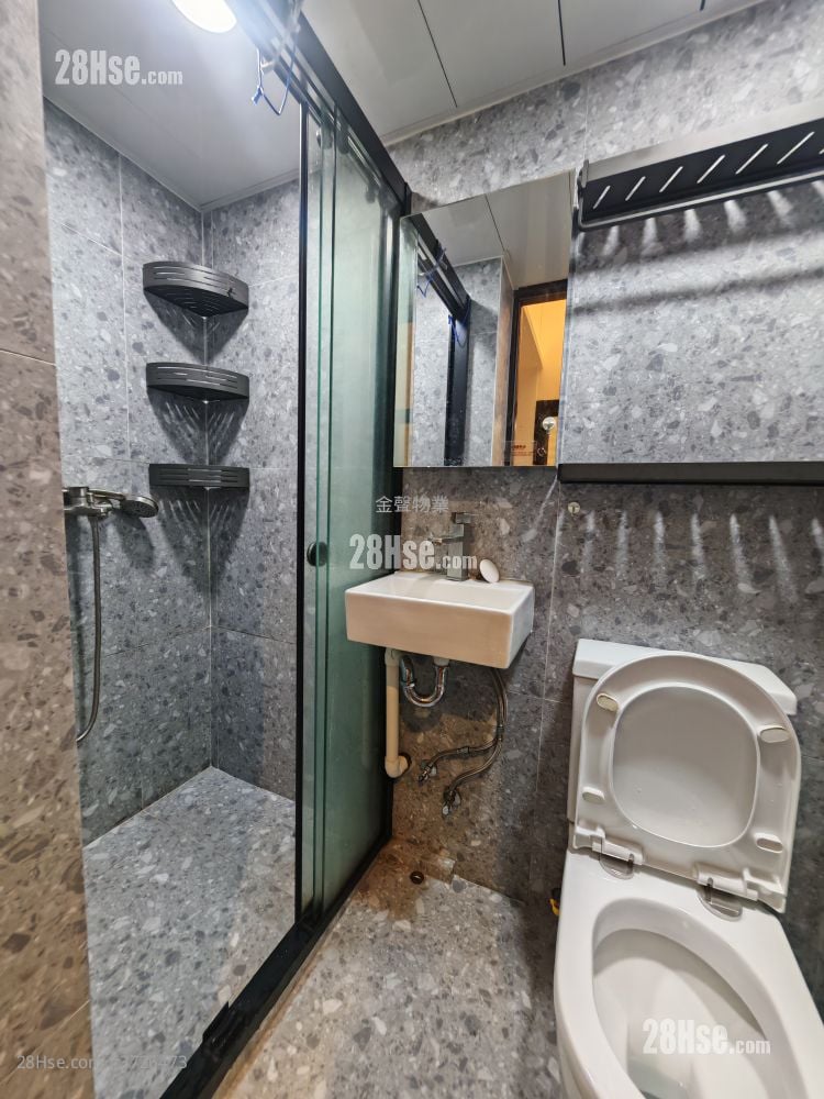 蟾宮大廈 租盤 1 房 , 1 浴室 178 平方呎