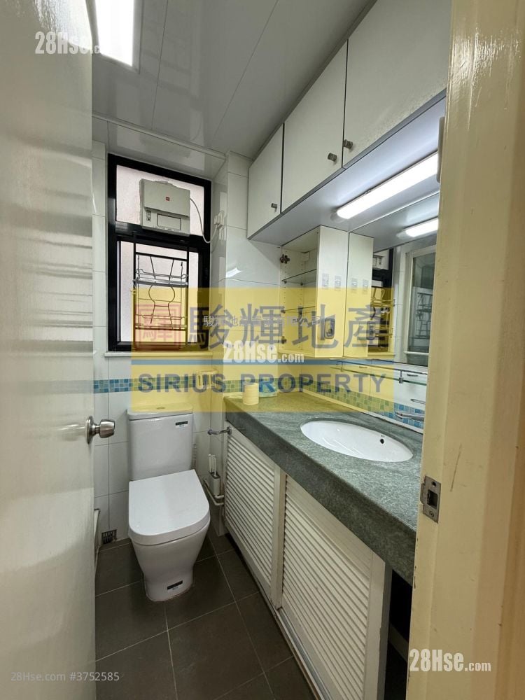 骏发花园 售盘 2 房 , 1 浴室 478 平方尺