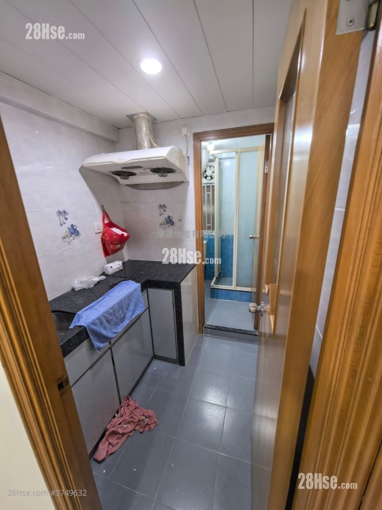 村屋 租盘 1 房 , 1 浴室 350 平方尺