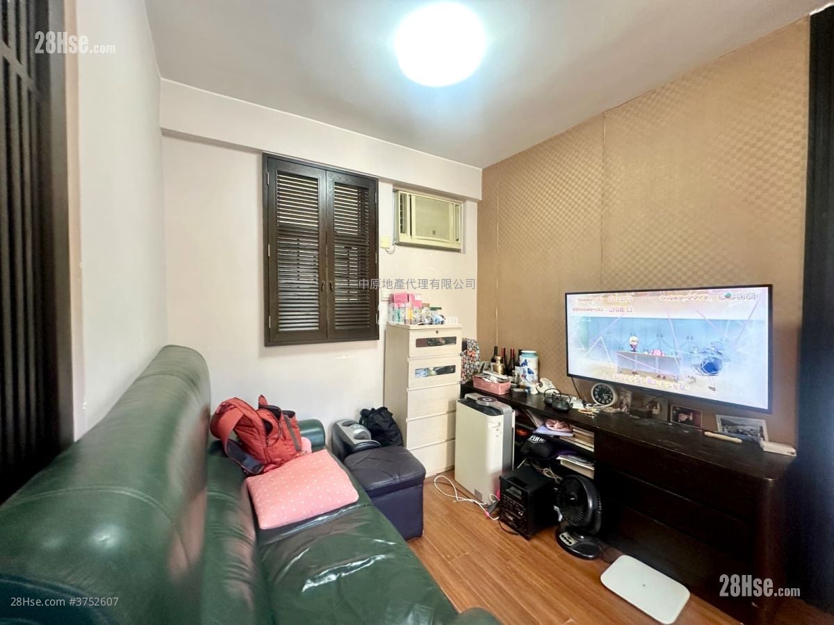 Belvedere Garden Sell 3 Bedrooms , 2 Bathrooms 668 ft²