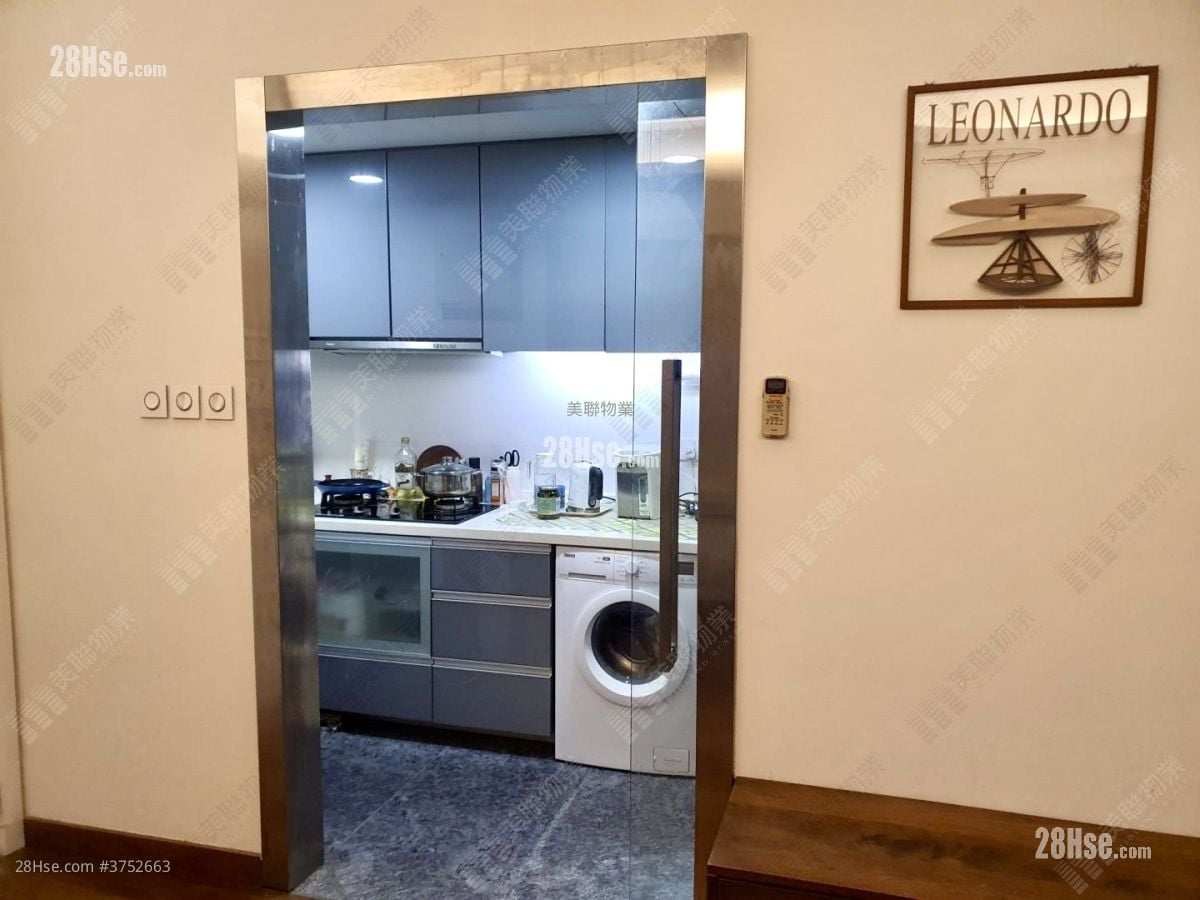 Seasons Villas Sell 3 Bedrooms 933 ft²