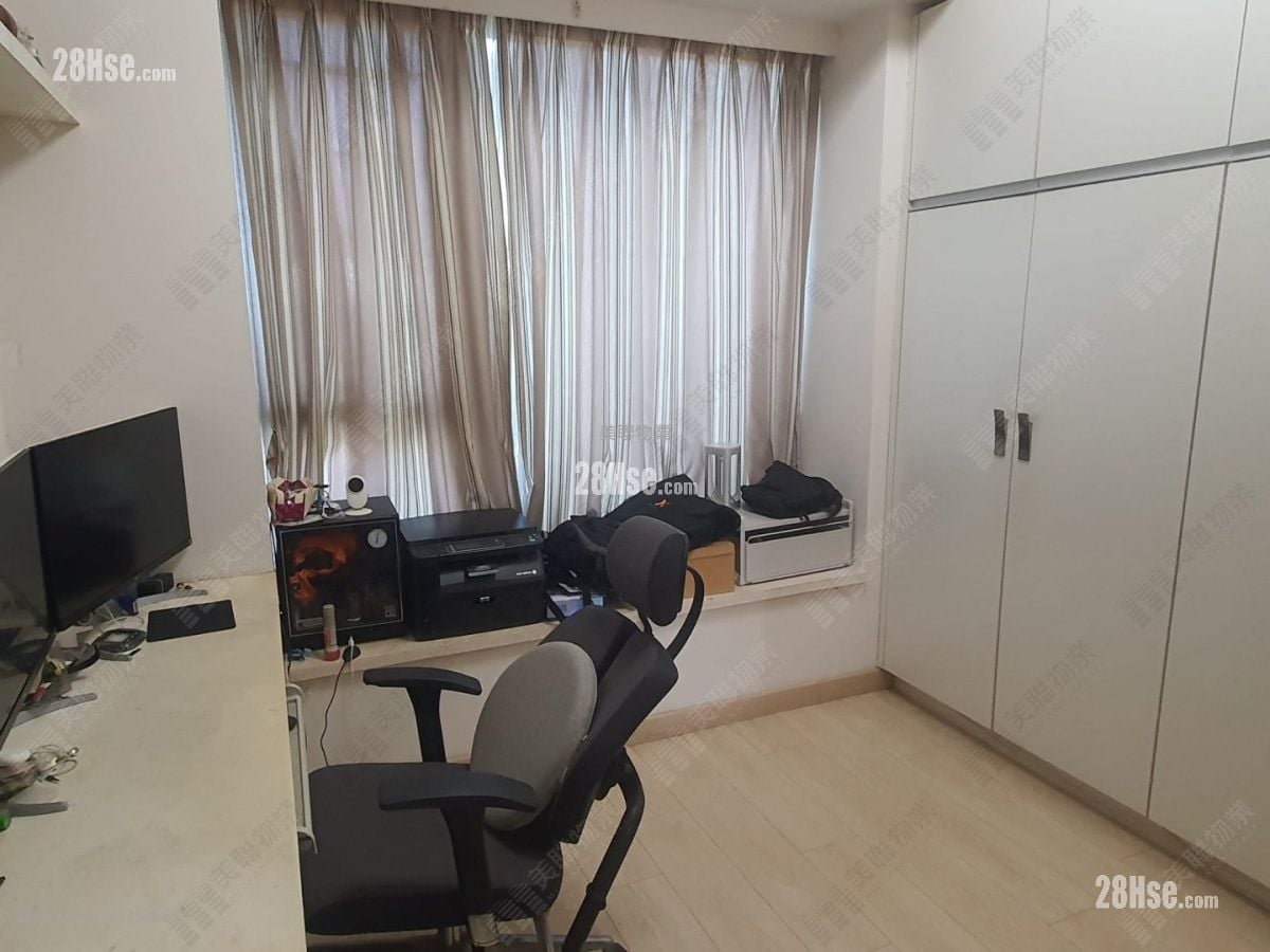 Seasons Villas Sell 3 Bedrooms 933 ft²