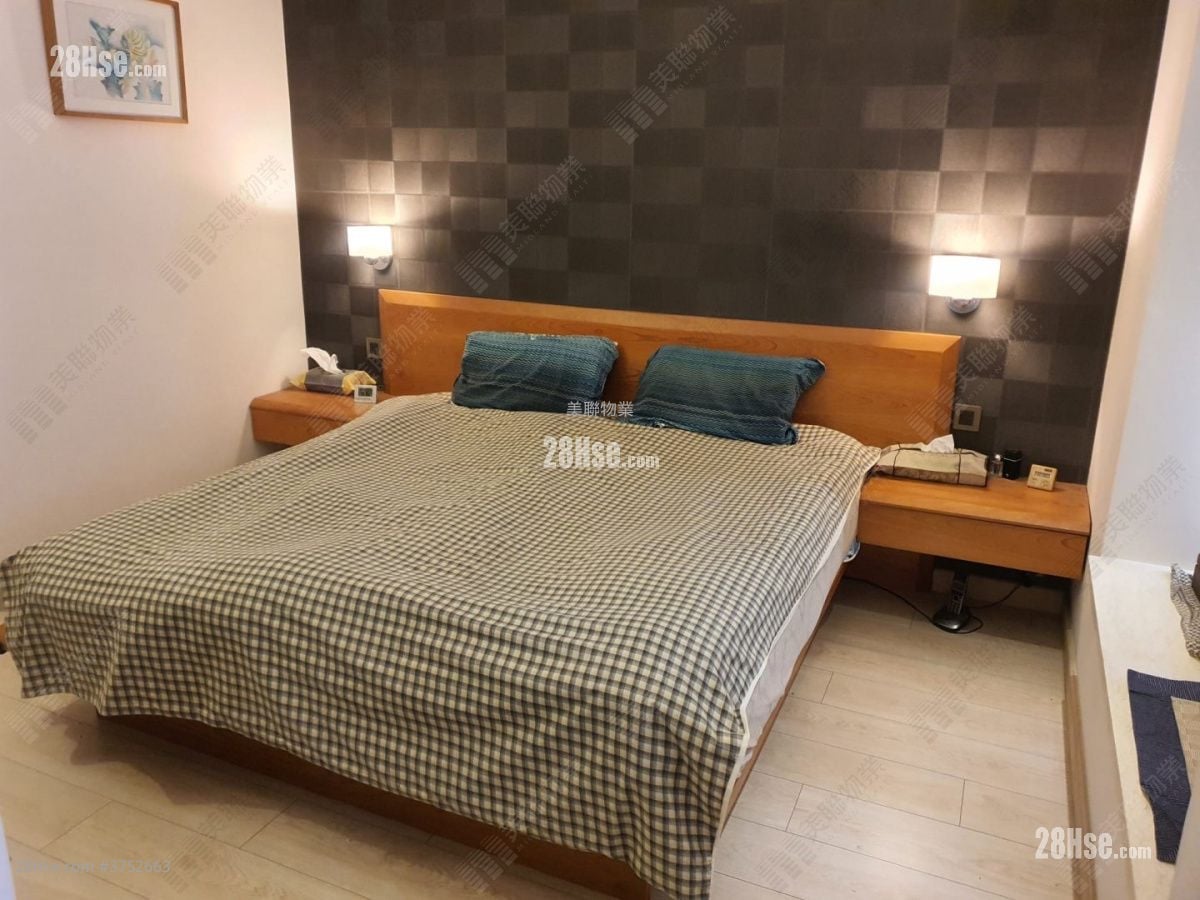 Seasons Villas Sell 3 Bedrooms 933 ft²