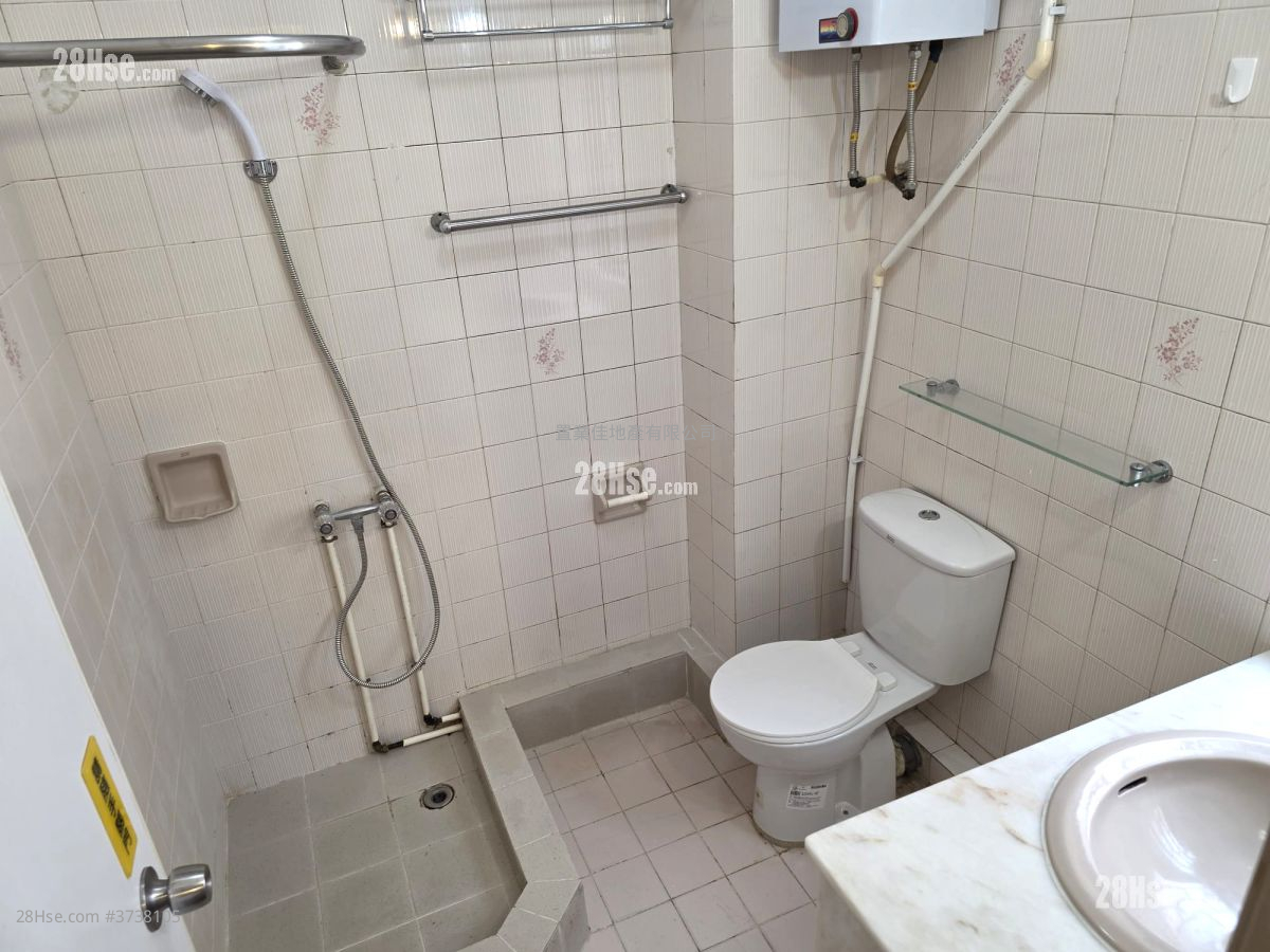 唐樓 租盤 2 房 , 1 浴室 466 平方呎