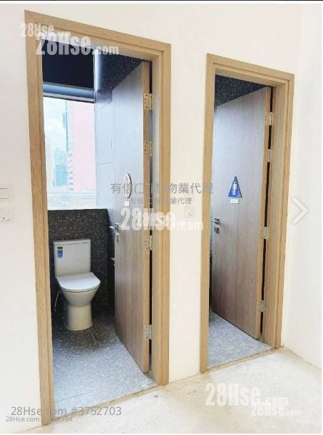 Dr. Kong Centre Sell