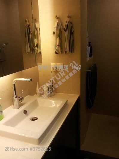 Symphony Bay Sell 3 Bedrooms , 2 Bathrooms 1,031 ft²