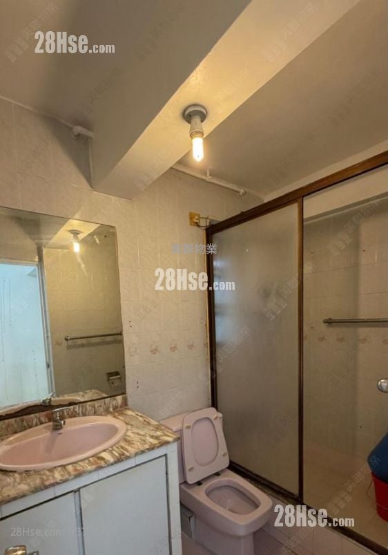 Siu Shan Court Sell 2 Bedrooms 546 ft²