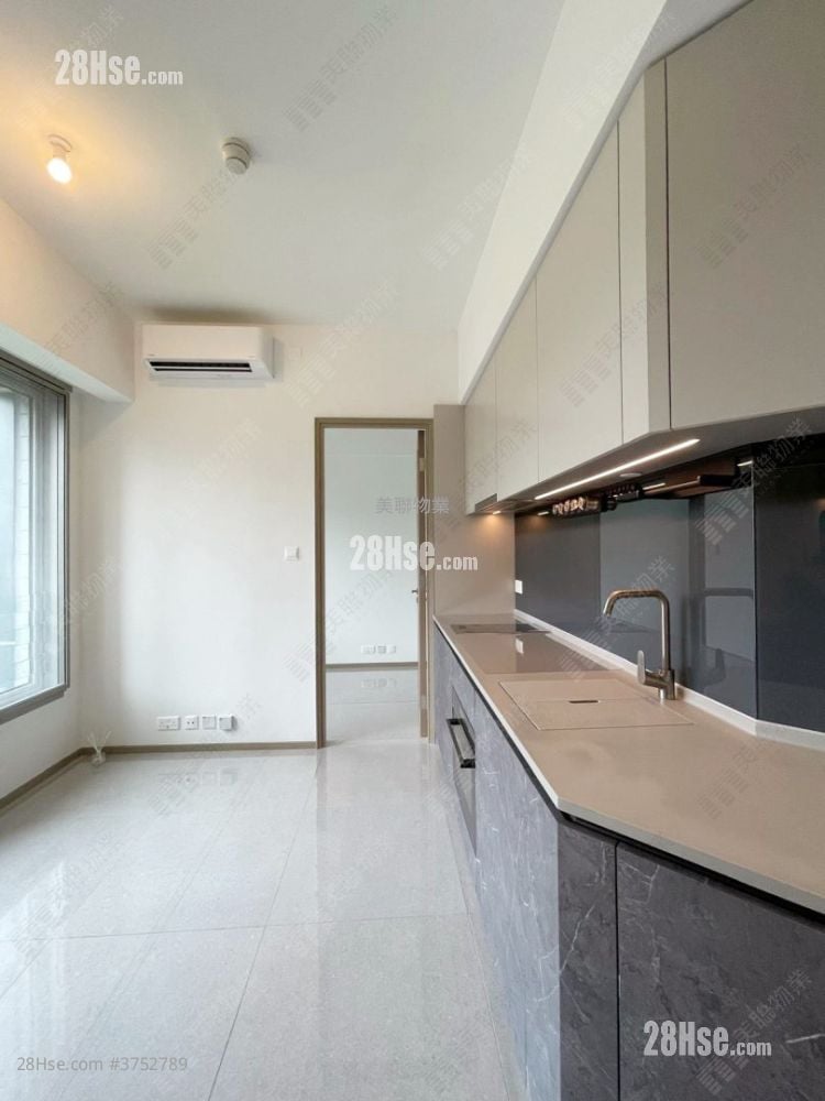 飞扬 售盘 1 房 , 1 浴室 264 平方尺