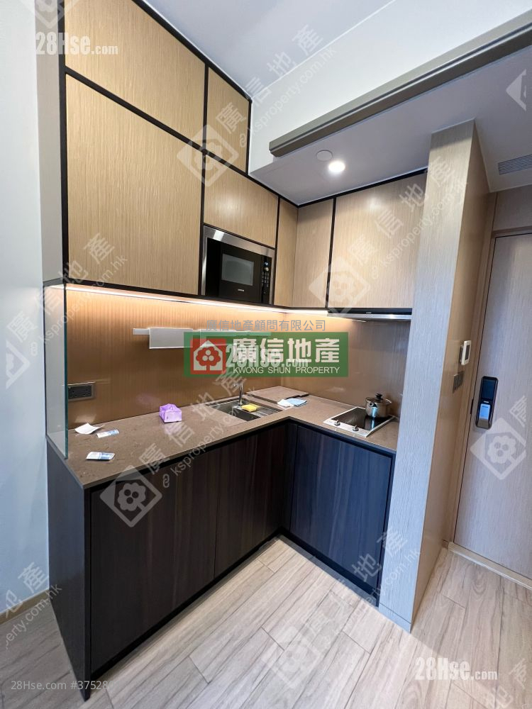 利奧坊凱岸 租盤 1 房 , 1 浴室 253 平方呎