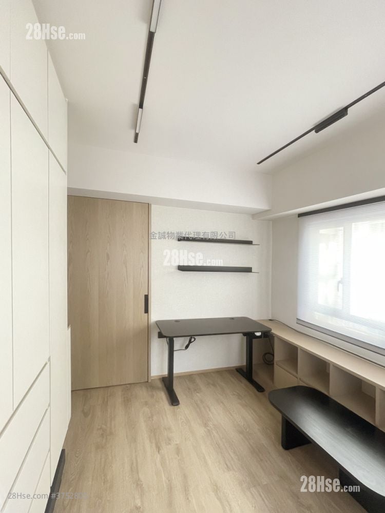 Wo On Building Sell 1 Bedroom , 1 Bathroom 274 ft²