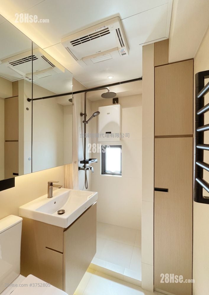 Wo On Building Sell 1 Bedroom , 1 Bathroom 274 ft²