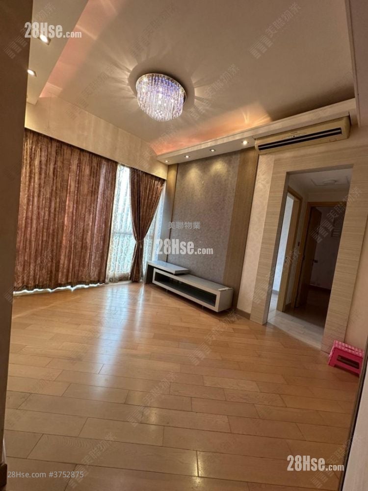 La Grove Sell 2 Bedrooms 511 ft²