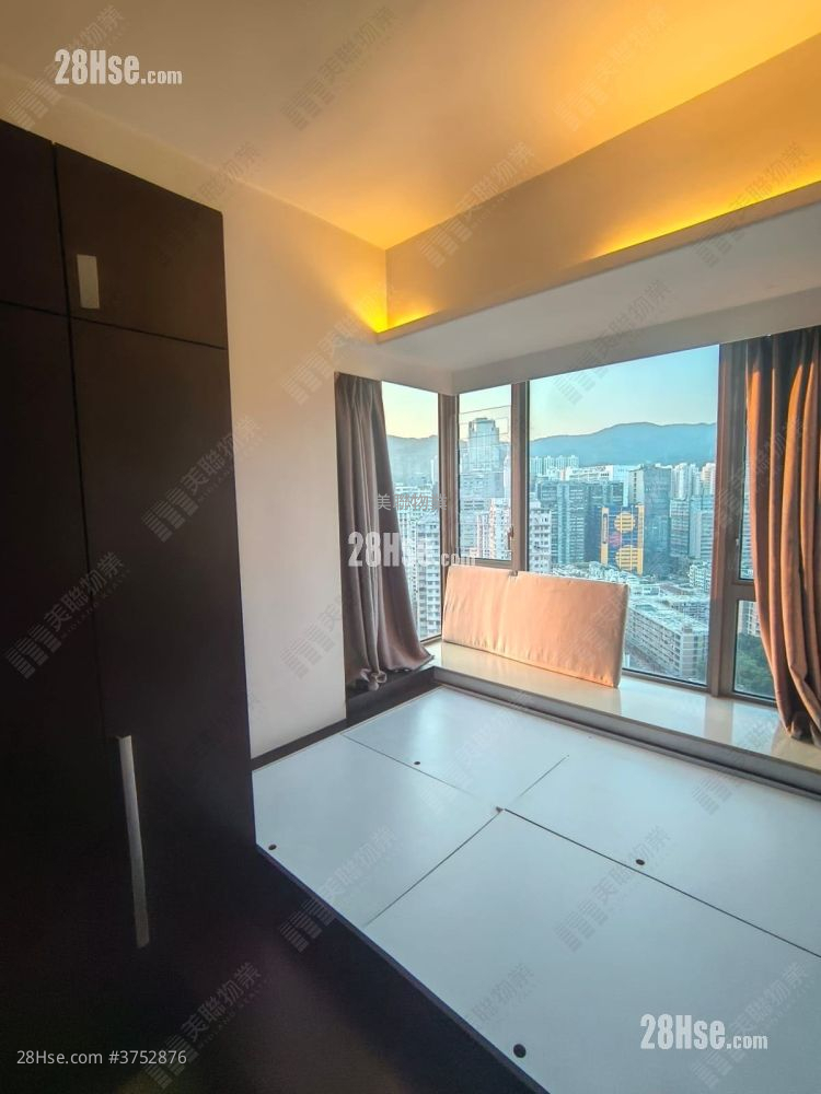 萬景峯 售盤 3 房 668 平方呎