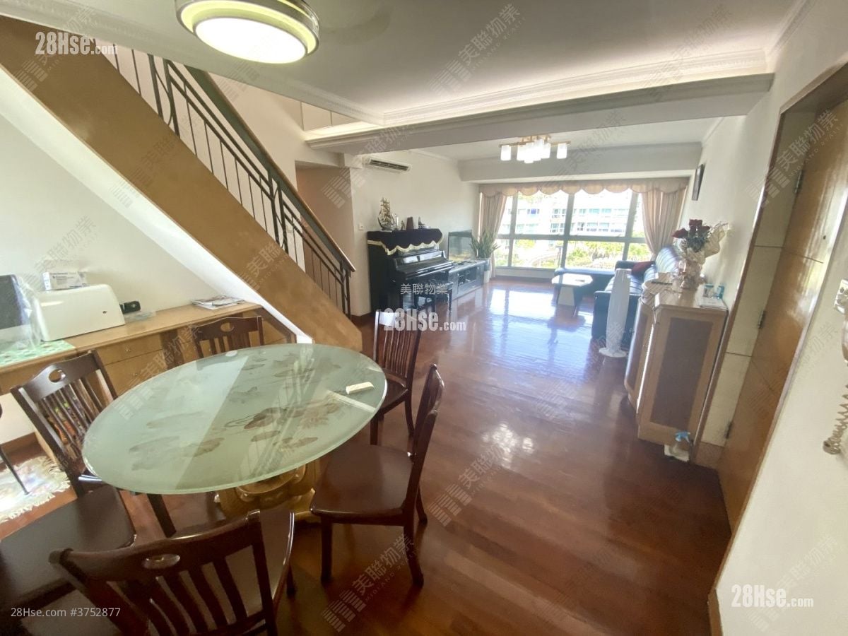 翠疊軒 售盤 3 房 1,113 平方呎