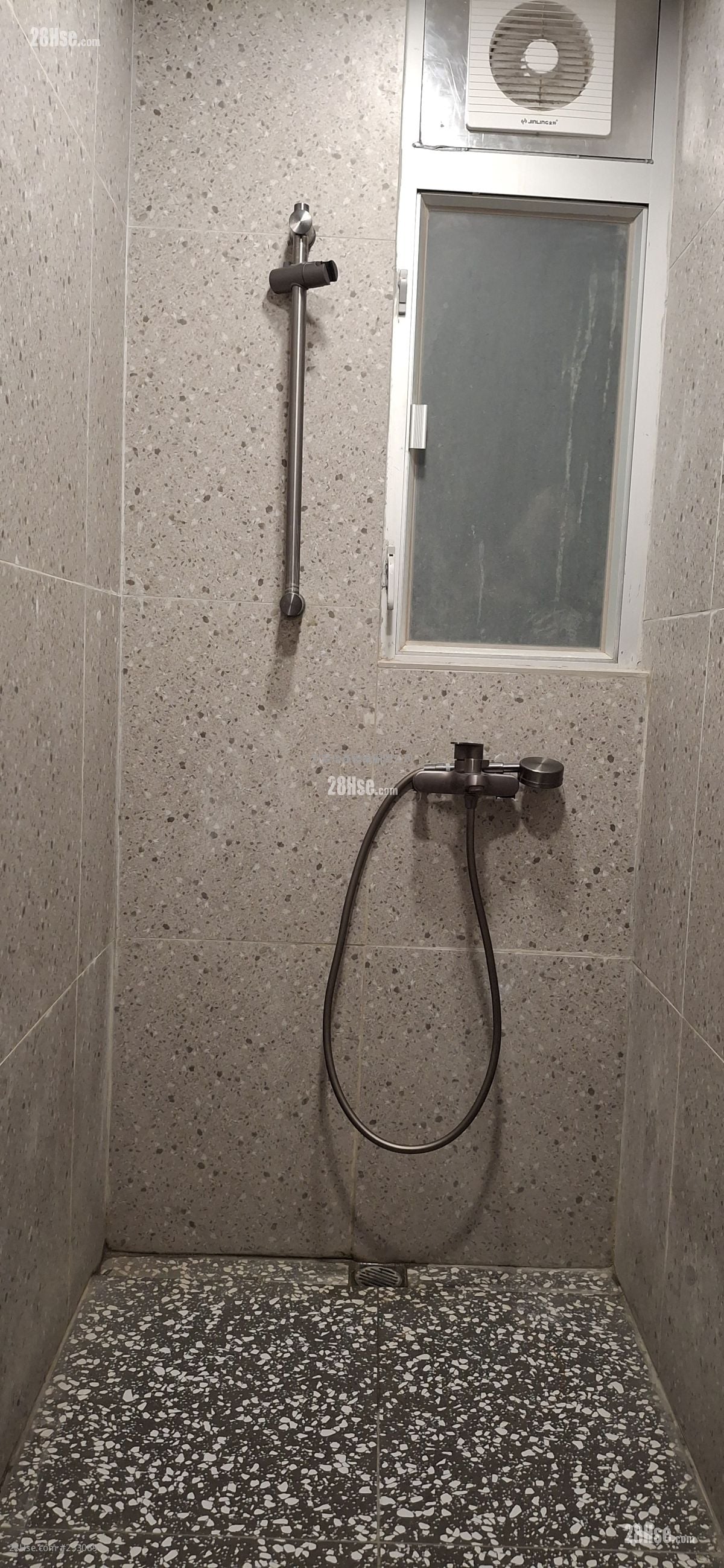 永济工业大厦 租盘