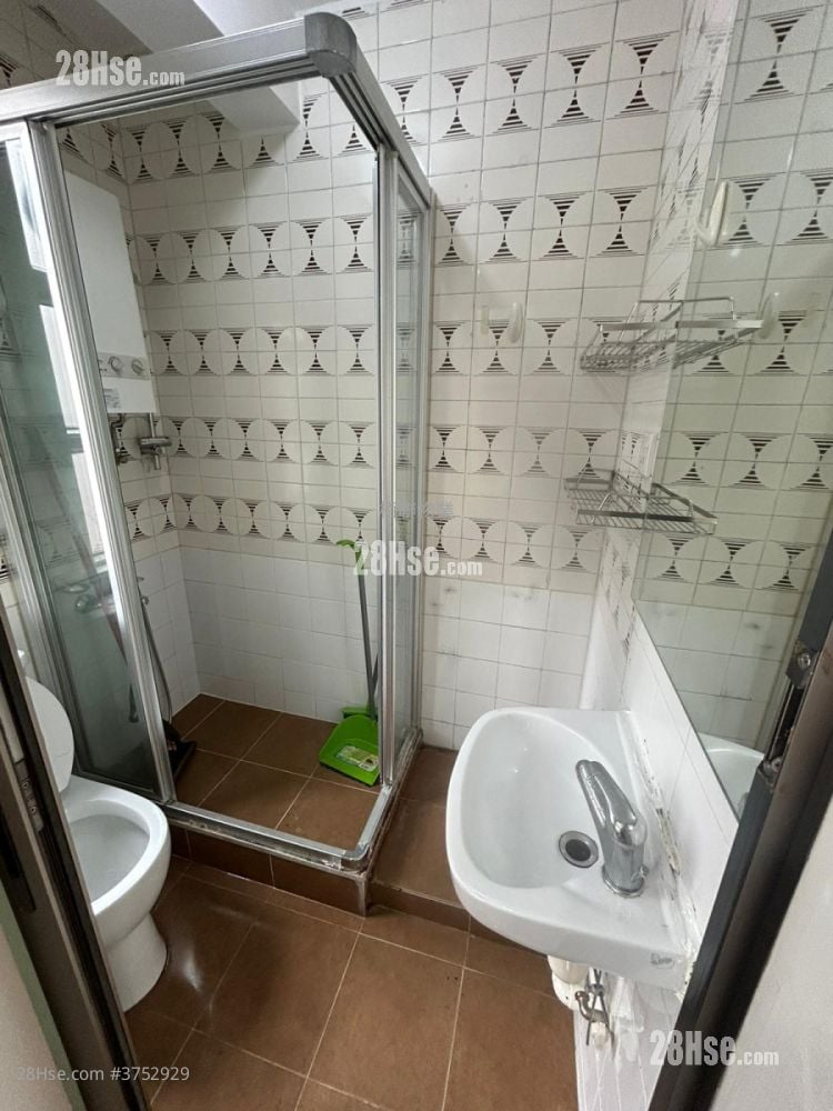 Kam Ho Court Rental 1 Bedroom , 1 Bathroom 244 ft²