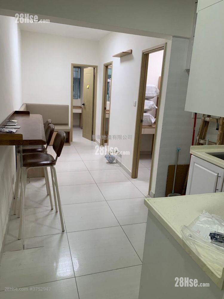 海山樓 售盤 3 房 , 1 浴室 388 平方呎