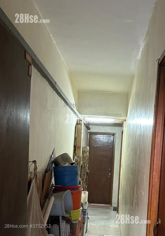 益丰大厦 售盘 4 房 , 4 浴室 699 平方尺