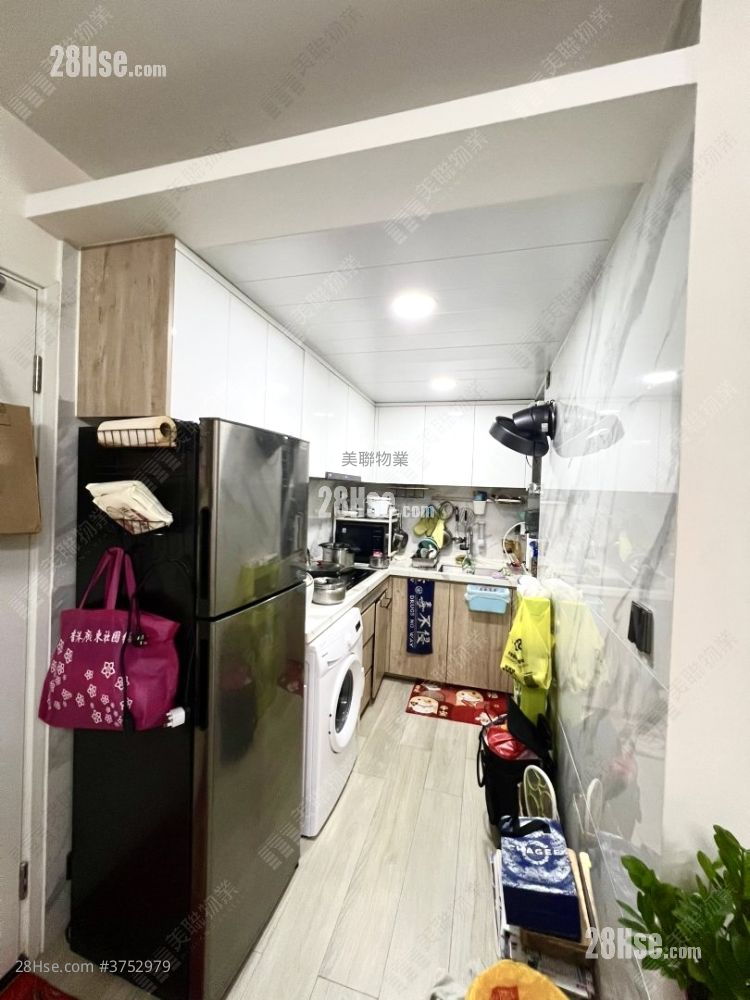 青富苑 售盤 2 房 , 1 浴室 397 平方呎