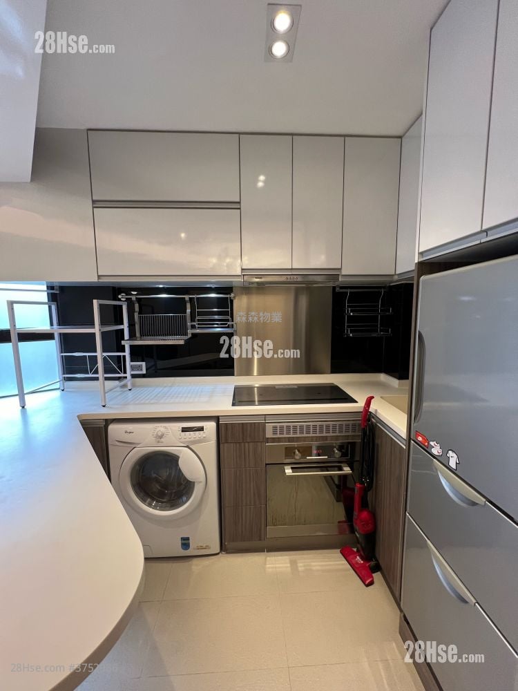 Fortress Metro Tower Sell 1 Bedroom , 1 Bathroom 396 ft²