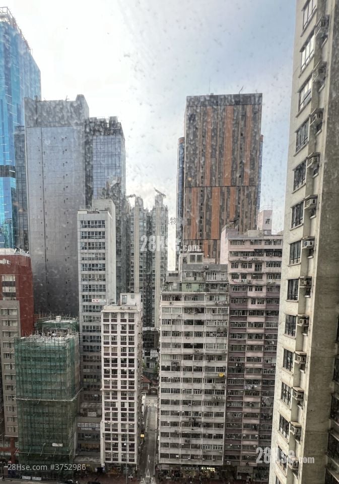 Fortress Metro Tower Sell 1 Bedroom , 1 Bathroom 396 ft²