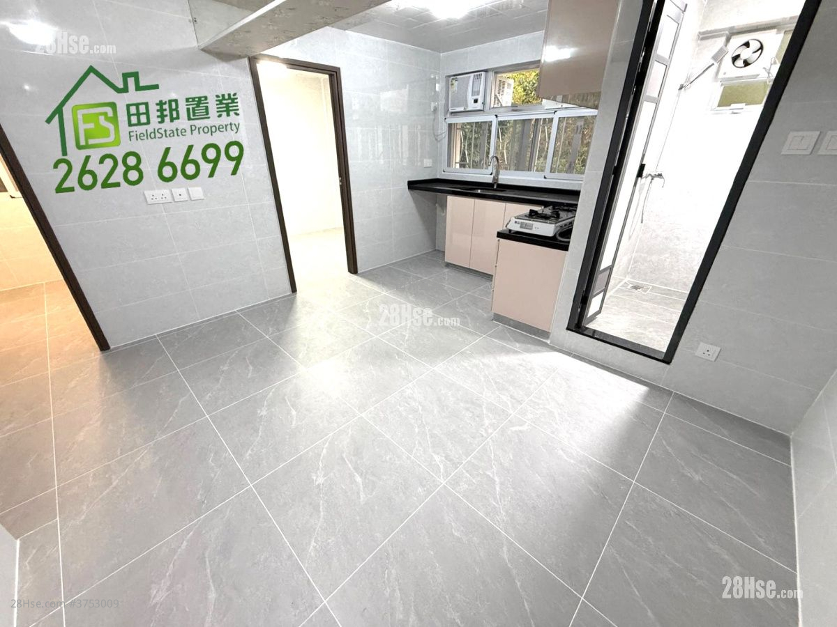 村屋 租盤 2 房 , 1 浴室