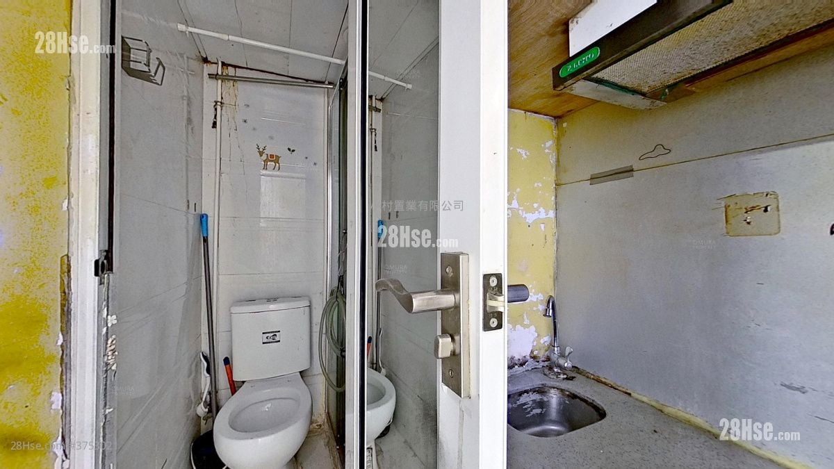 東發大廈 售盤 4 房 , 4 浴室 588 平方呎