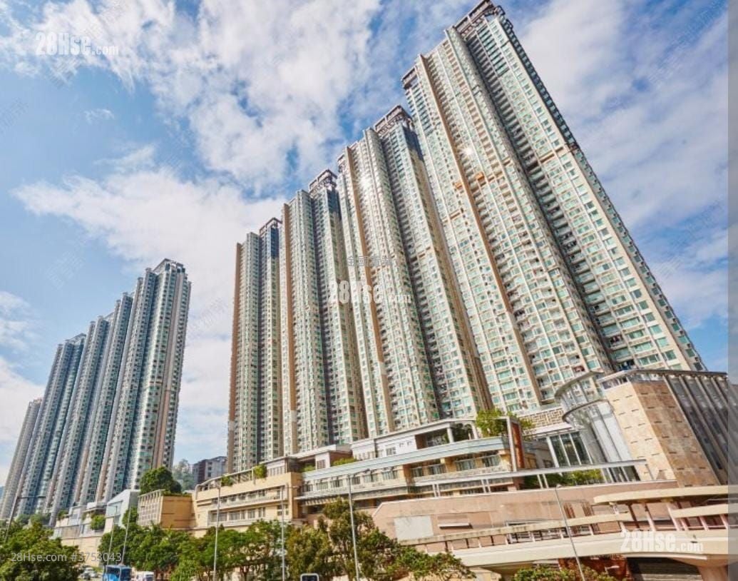 Festival City Sell 3 Bedrooms , 2 Bathrooms 680 ft²