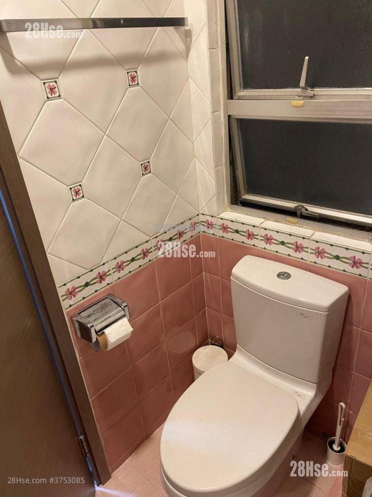 黄埔花园 售盘 3 房 , 2 浴室 732 平方尺