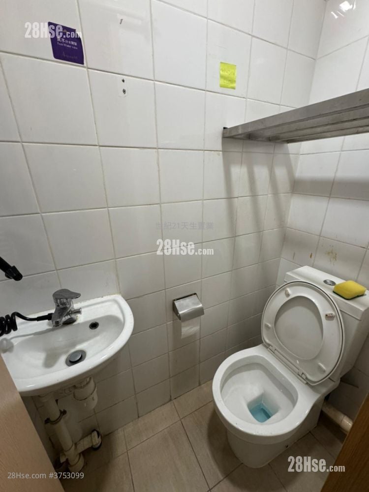 星堤 租盘 4 房 , 3 浴室 918 平方尺