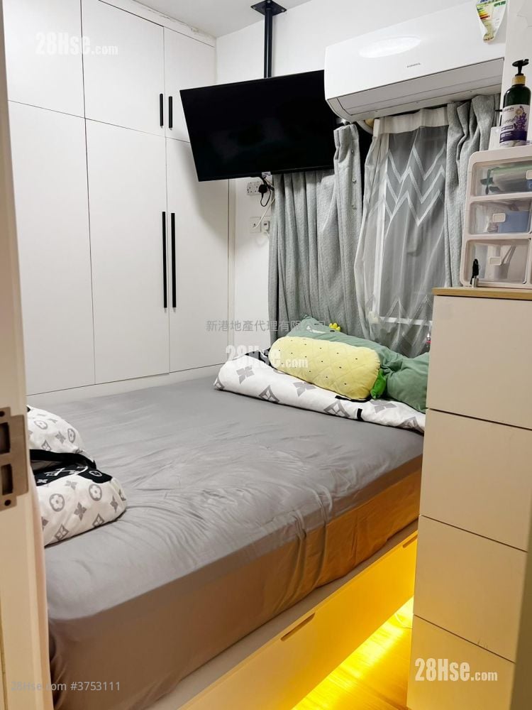 Bailey Garden Sell 3 Bedrooms , 1 Bathroom 476 ft²