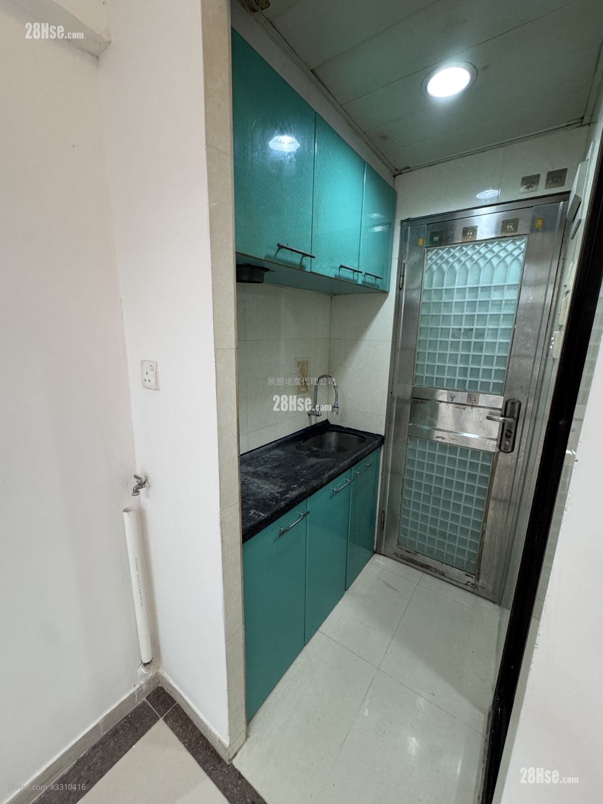 29 Shek Kip Mei Street Rental Studio , 1 Bathroom 130 ft²