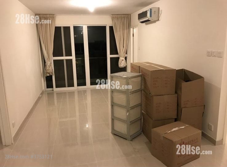 Tseng Lan Shue Village Rental 700 ft²