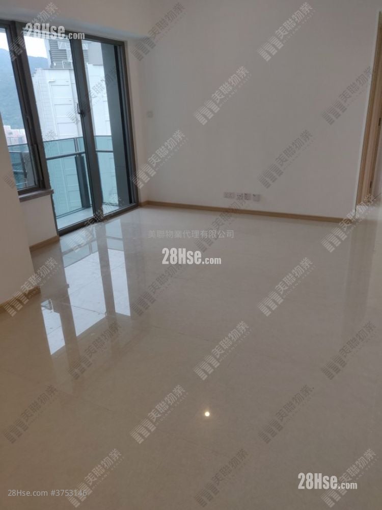 海之恋 售盘 3 房 761 平方尺