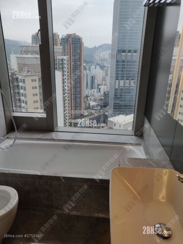 海之恋 售盘 3 房 761 平方尺