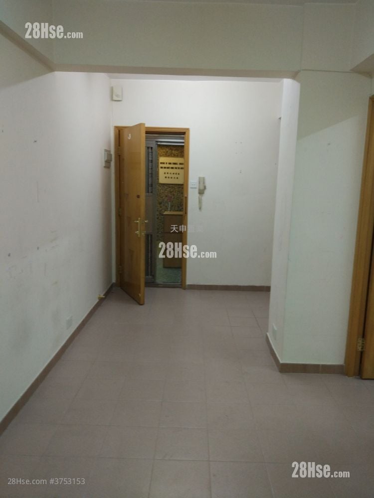 单幢楼房 售盘 2 房 , 1 浴室 407 平方尺