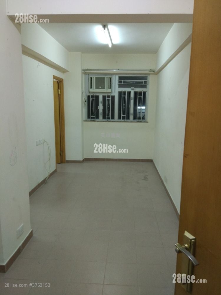 单幢楼房 售盘 2 房 , 1 浴室 407 平方尺