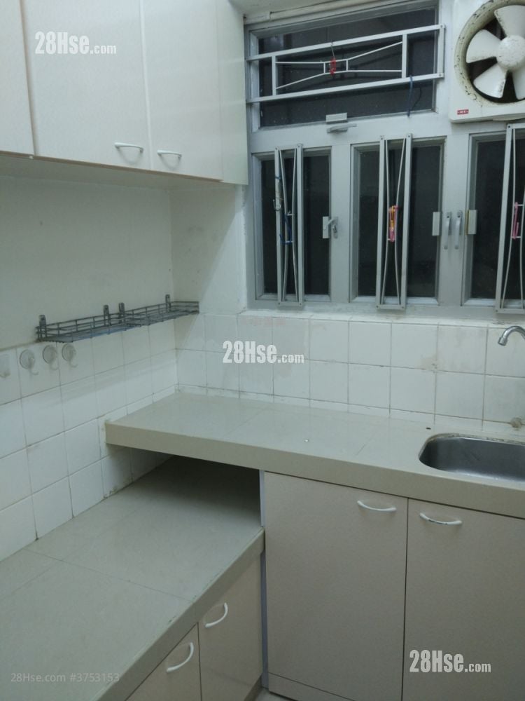 单幢楼房 售盘 2 房 , 1 浴室 407 平方尺