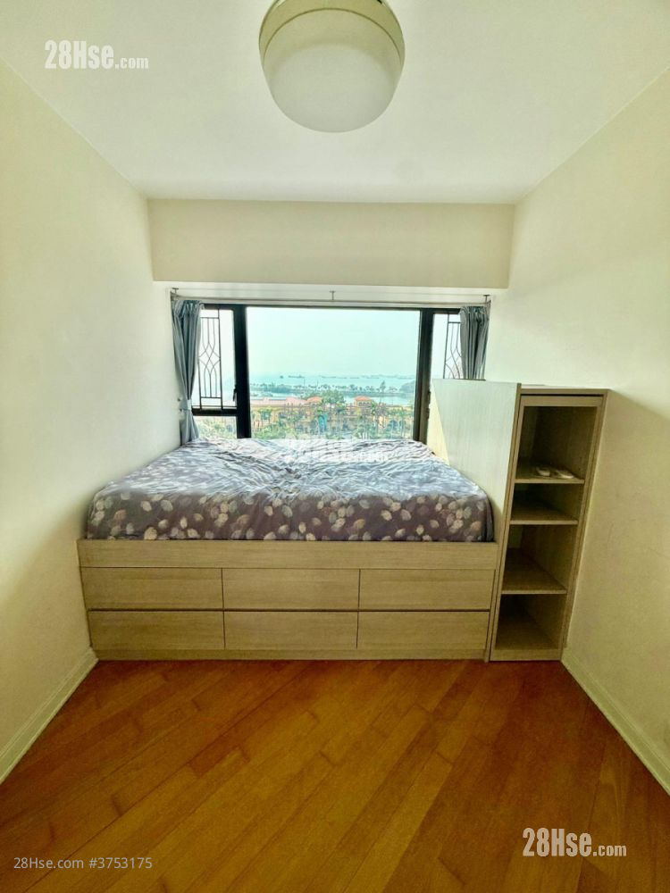 爱琴海岸 售盘 3 房 , 1 浴室 623 平方尺