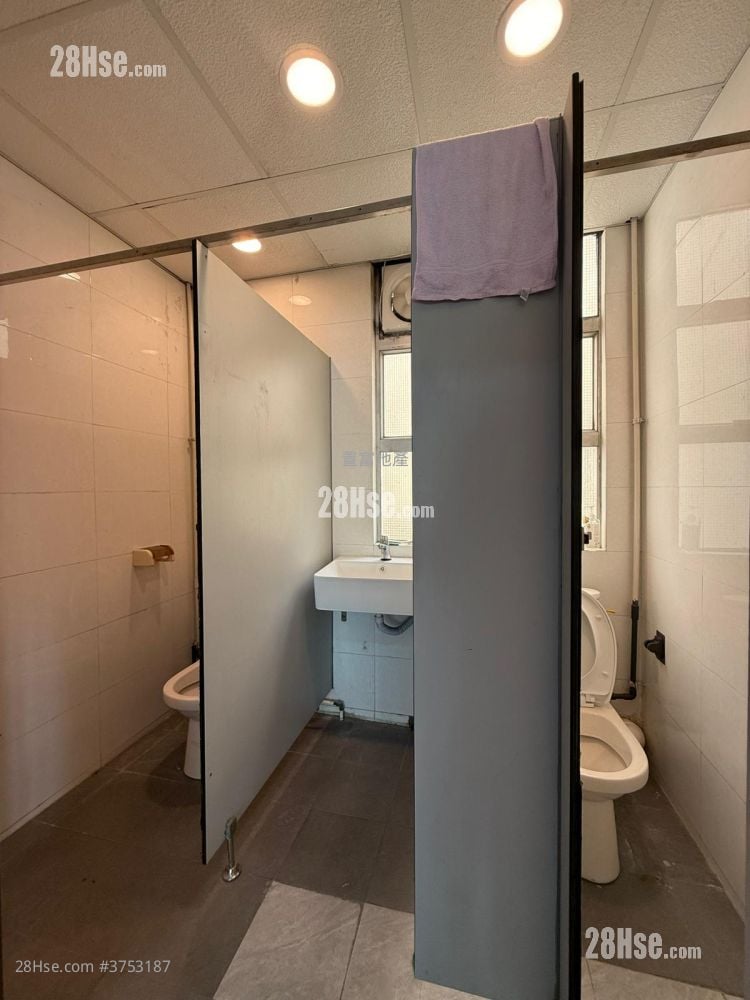 永恒工业大厦 售盘 1 房 , 2 厕所