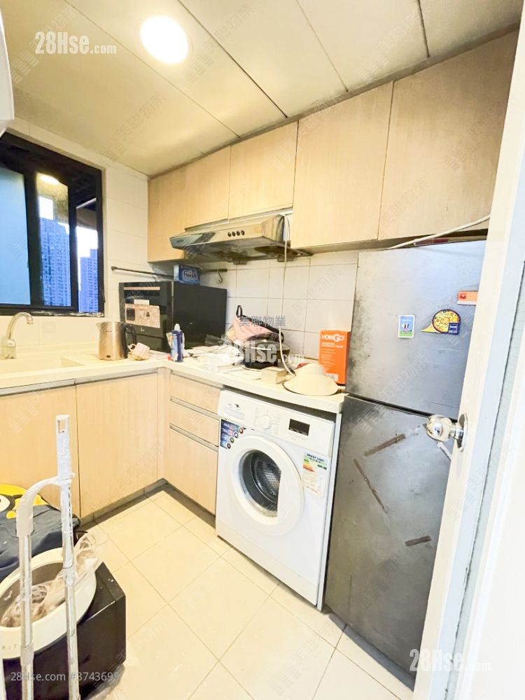 御皇庭 售盤 3 房 , 1 浴室 548 平方呎