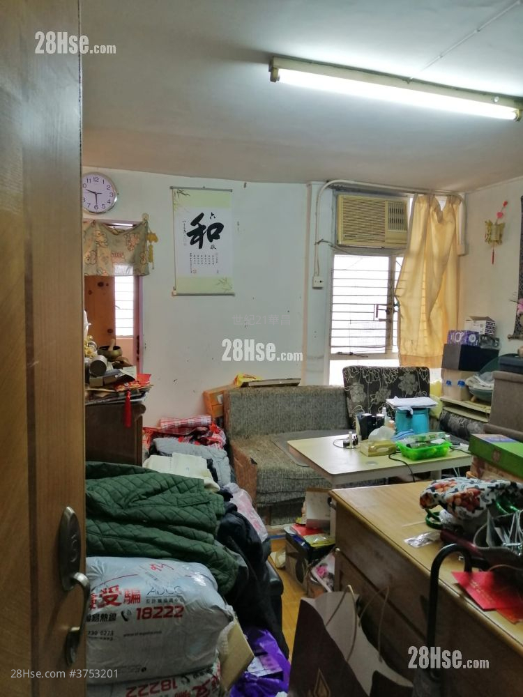 天平村 售盤 381 平方呎