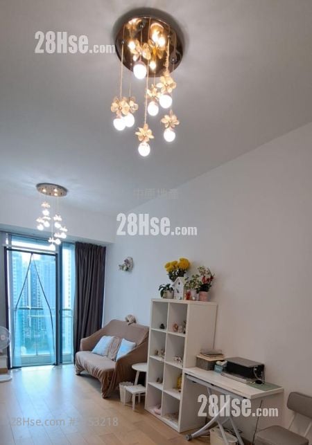 Savannah Sell 2 Bedrooms , 1 Bathroom 470 ft²