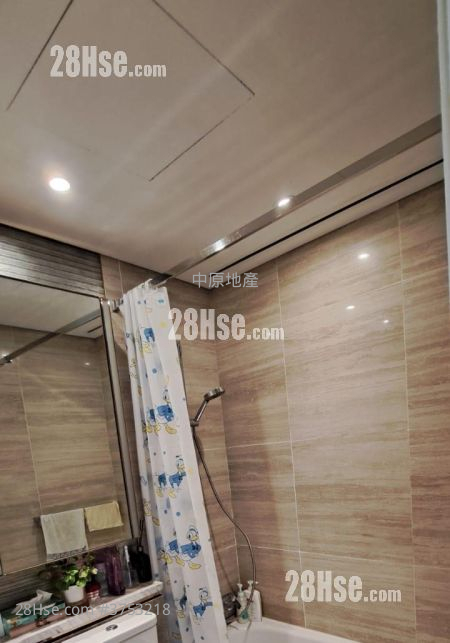 Savannah Sell 2 Bedrooms , 1 Bathroom 470 ft²