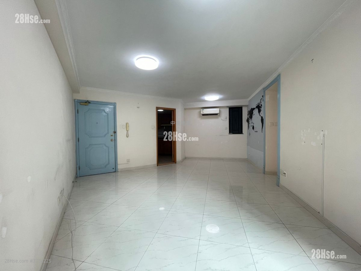 欣榮花園 售盤 4 房 , 2 浴室 773 平方呎