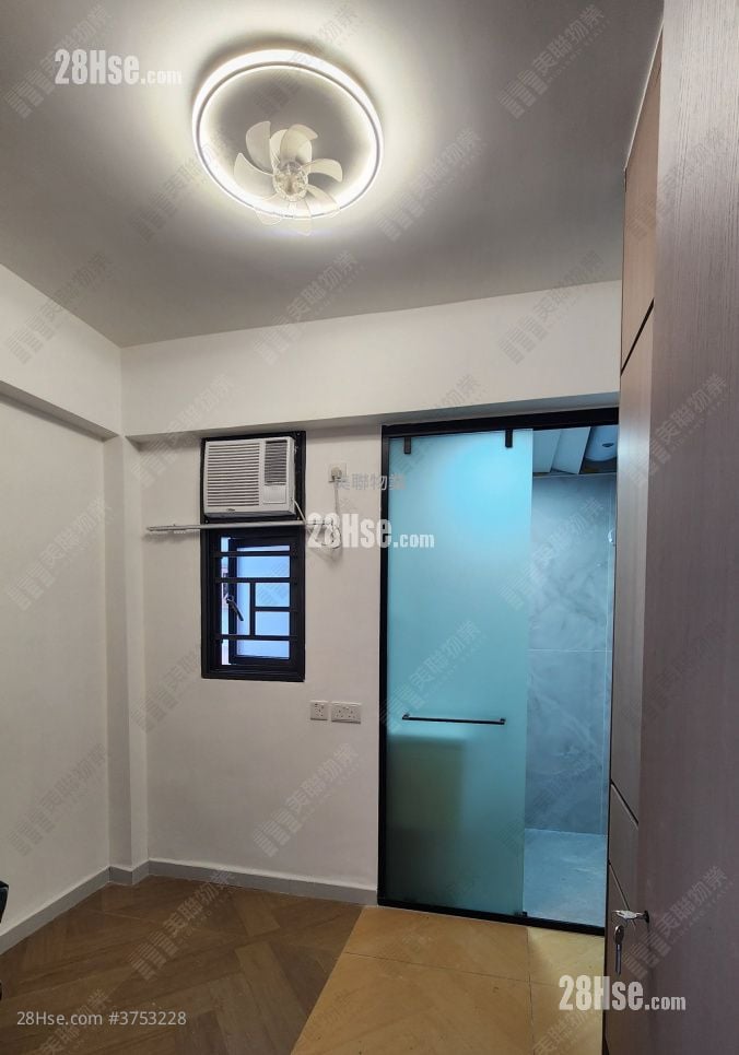 金石樓 售盤 2 房 , 2 浴室 615 平方呎