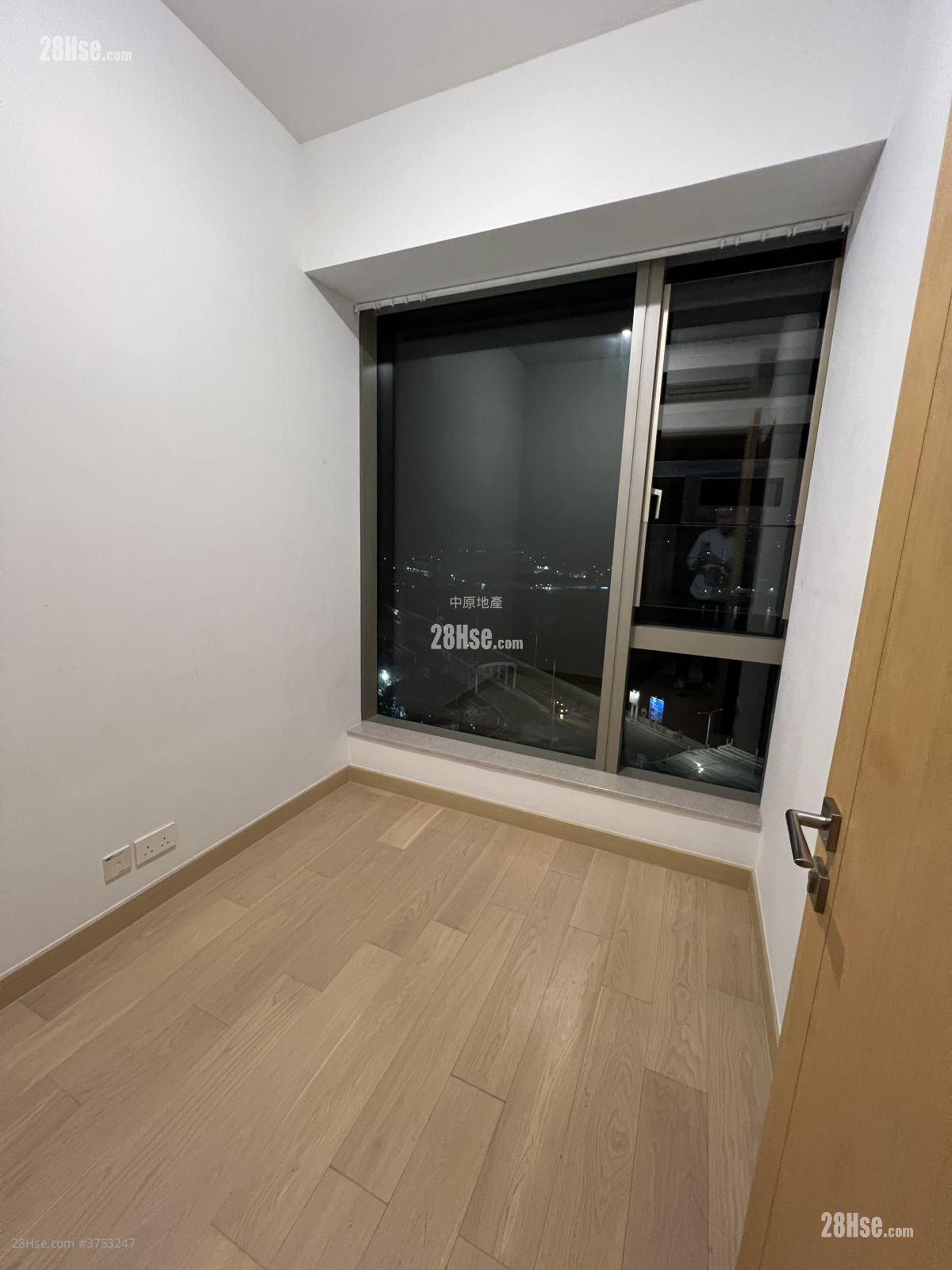 Ocean Marini 售盘 3 房 , 1 浴室 799 平方尺