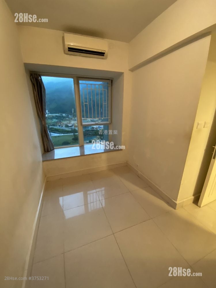 领都 售盘 3 房 , 2 浴室 728 平方尺