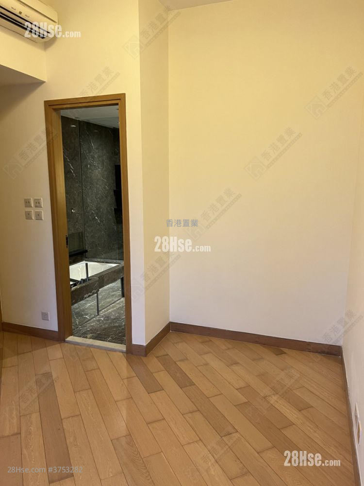 天晉 售盤 3 房 , 2 浴室 870 平方呎